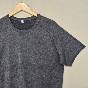 Lululemon Athletica Short Sleeve Tee L